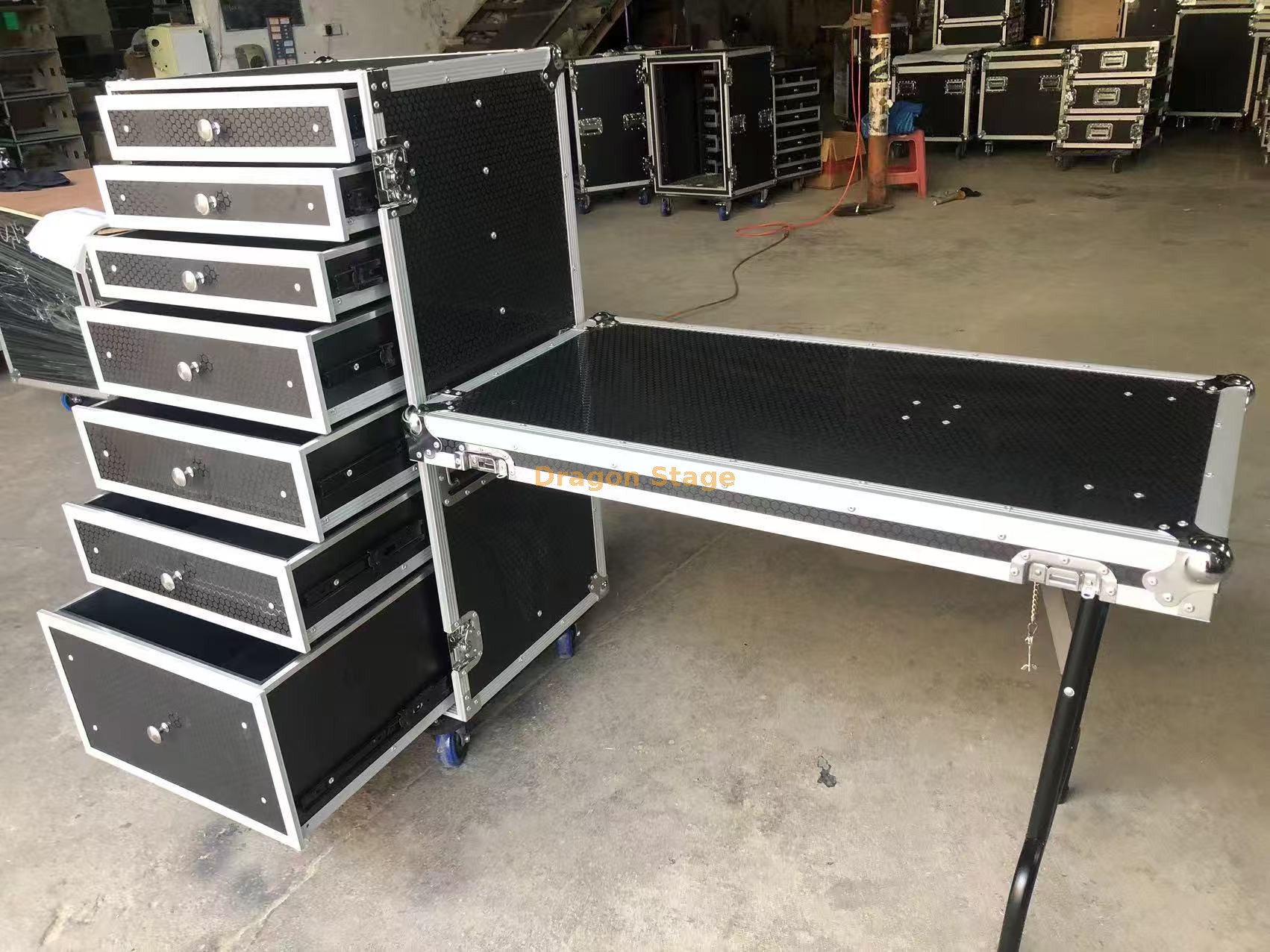 20 U drawer case (2) Выдвижной шкаф 20 U (2)