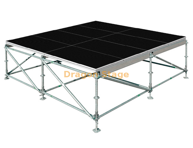 Профессиональная стальная сценическая система Layher размером 20x18 м — сверхмощная уличная концертная платформа с настилом из алюминиевой фанеры и лестницей с двойным доступом