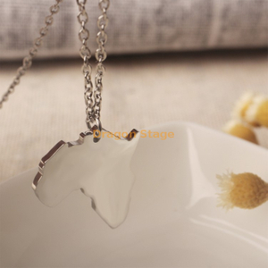 Африканская карта из нержавеющей стали.